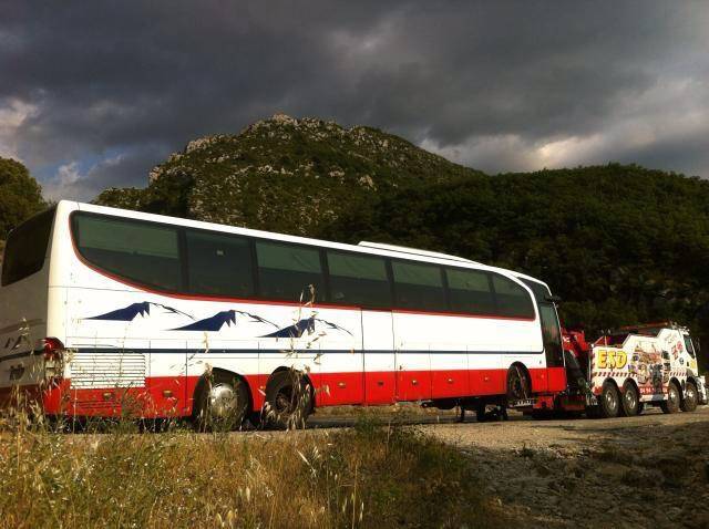 remorquage bus en urgence golfe de saint tropez
